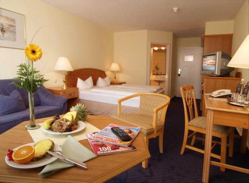 Hotel Zur Post - Ein Rovell Hotel Херингсдорф Экстерьер фото